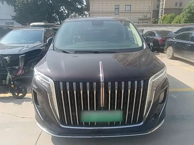 Hongqi HQ9 PHEV — Фото автомобиля 2