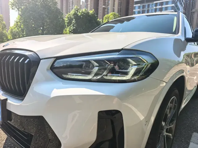 BMW BMW X3 2023 xDrive30i Leading M Night Package — Фото автомобиля 4