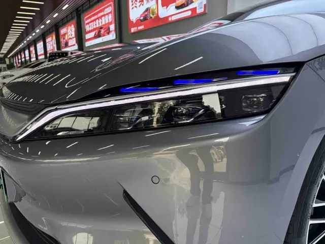 BYD Han — Фото автомобиля 14