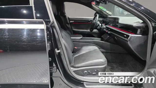 Hyundai Grandeur Grandeur (GN7) 3.5 Бензин 4WD — Фото автомобиля 11
