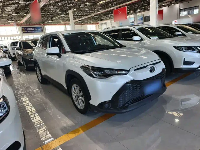 Toyota Frontlander — Фото автомобиля 7