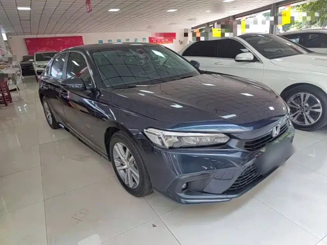 Honda Civic — Фото автомобиля 3