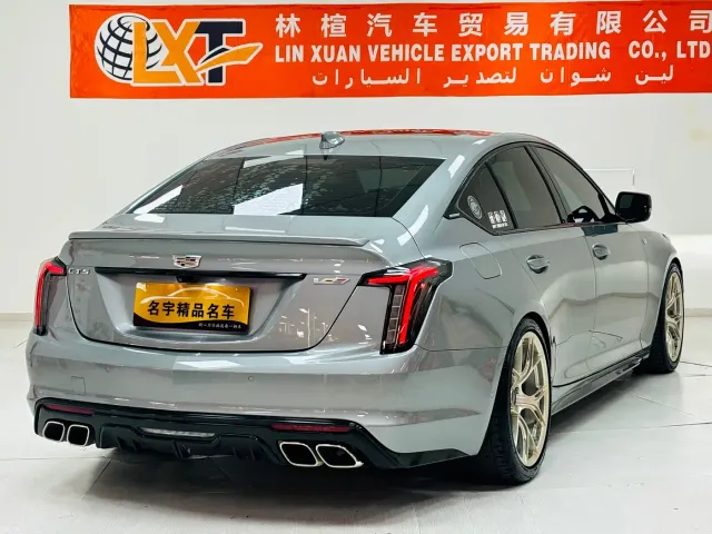 Cadillac CT5 — Фото автомобиля 4