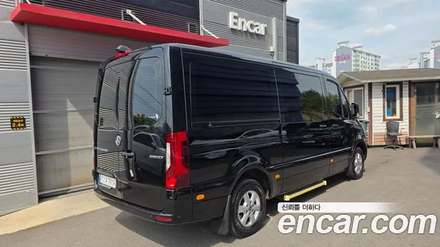 Mercedes-Benz Sprinter Sprinter 3.0 Дизель — Фото автомобиля 2