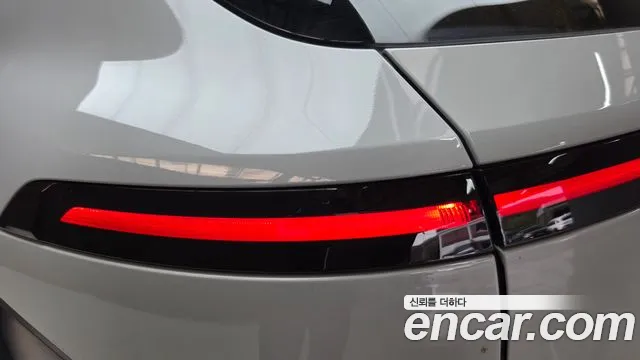 Hyundai Kona — Фото автомобиля 8
