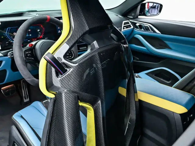BMW M4 — Фото автомобиля 7