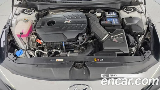 Hyundai AVANTE — Фото автомобиля 5