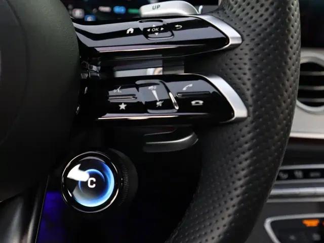 Mercedes-Benz E-Class AMG — Фото автомобиля 15