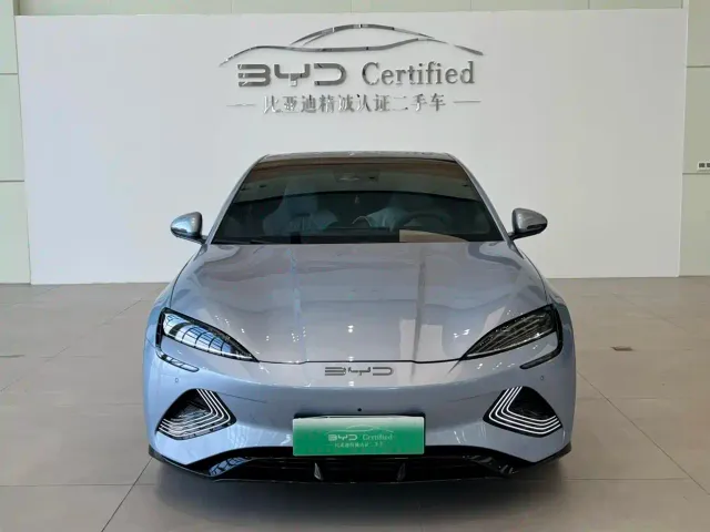 BYD Seal — Фото автомобиля 2