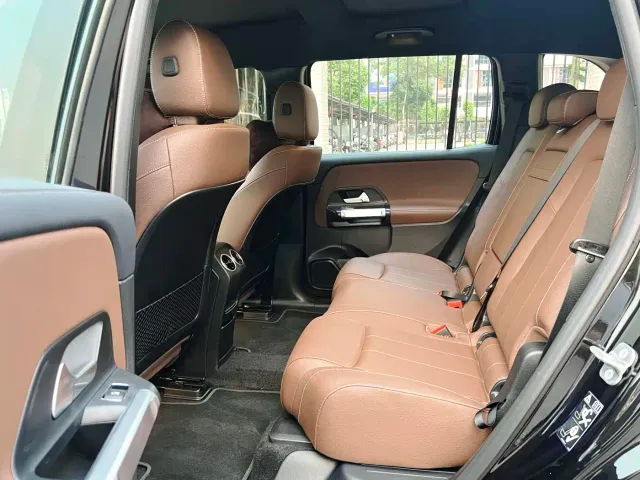 Mercedes-Benz EQB — Фото автомобиля 11