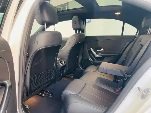 Mercedes-Benz A-Class — Фото автомобиля 10
