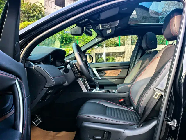 Land Rover Discovery Sport — Фото автомобиля 4