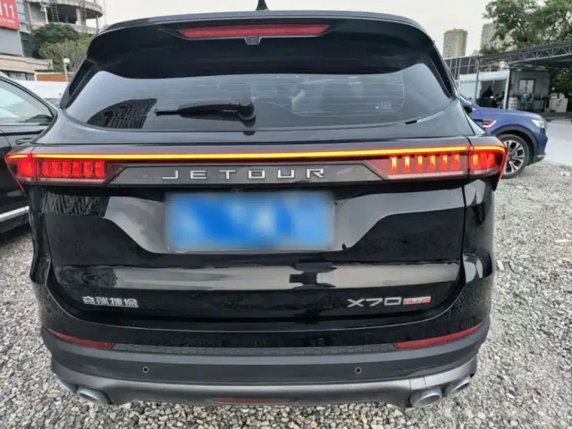 Jetour X70 Plus — Фото автомобиля 5