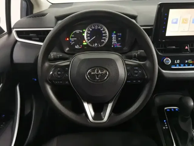 Toyota Corolla 2021 Hybrid 1.8L E-CVT Pioneer Edition — Фото автомобиля 11