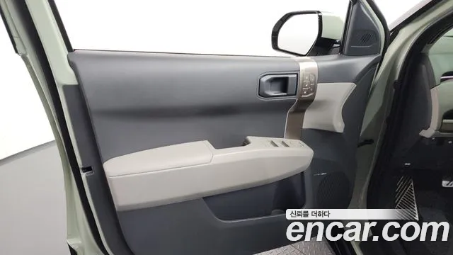 Kia EV3 Standard 2WD — Фото автомобиля 24