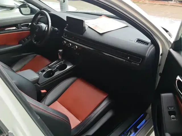 Honda Civic 2022 240TURBO CVT Sport Edition — Фото автомобиля 8