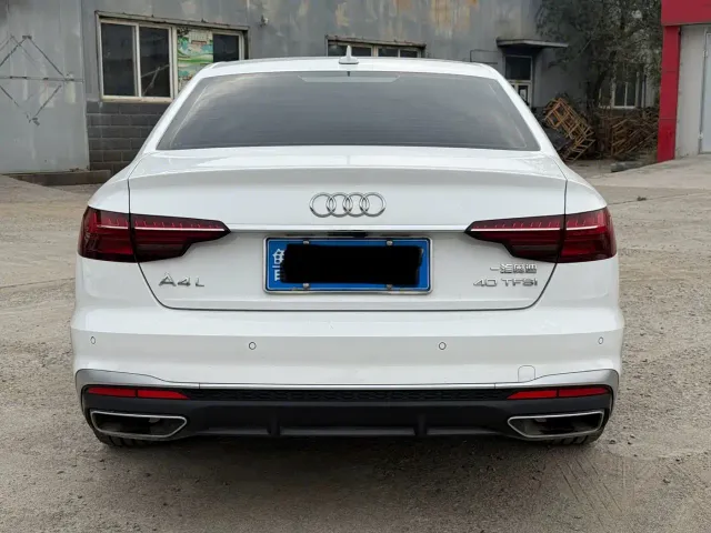 Audi Audi A4L 2023 40 TFSI Fashion Dynamic — Фото автомобиля 2
