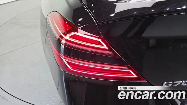 Genesis G70 Новый G70 Бензин 2.5T 4WD — Фото автомобиля 21
