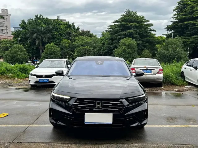 Honda Accord — Фото автомобиля 2