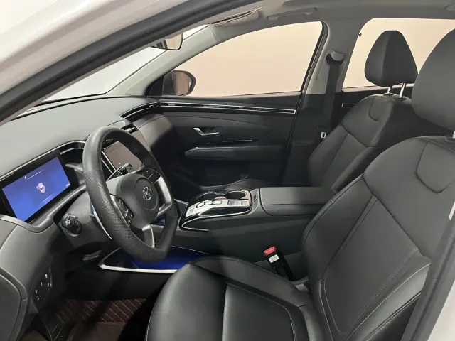 Hyundai Tucson — Фото автомобиля 12