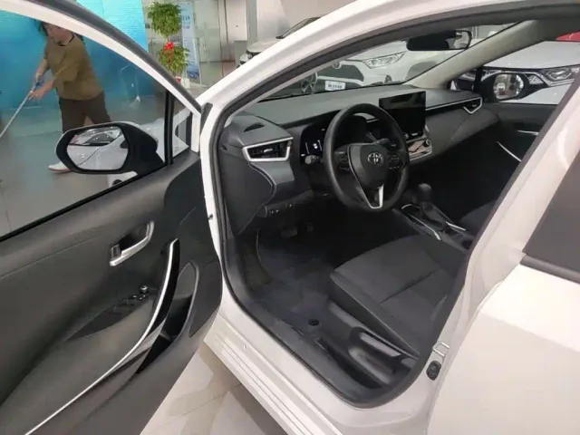 Toyota Corolla — Фото автомобиля 15