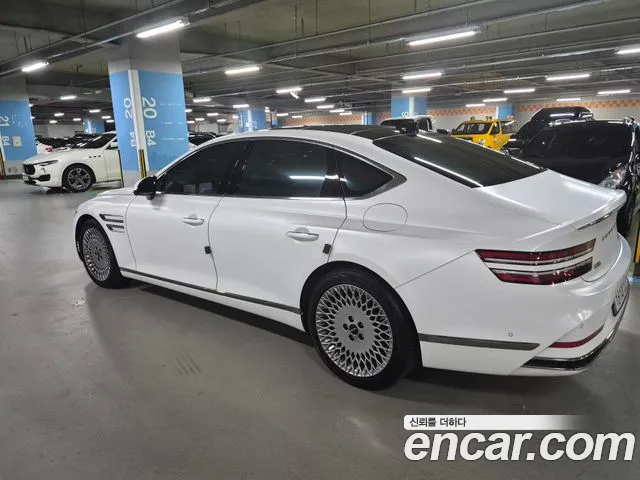 Genesis G80 Бензин 2.5 турбо AWD — Фото автомобиля 6