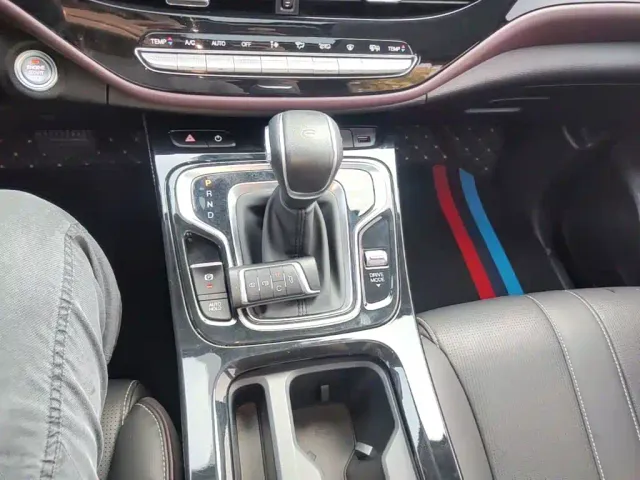 GAC Trumpchi M6 — Фото автомобиля 13
