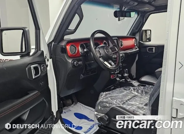 Jeep Wrangler JL — Фото автомобиля 12