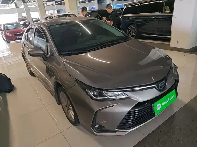 Toyota Corolla — Фото автомобиля 3