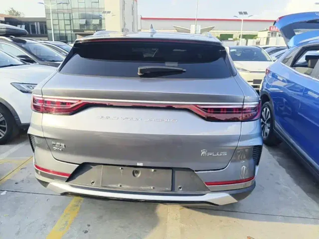 BYD Song PLUS — Фото автомобиля 5