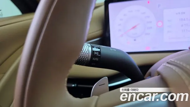 Genesis G80 Бензин 2.5 турбо AWD — Фото автомобиля 24