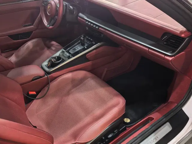 Porsche 911 — Фото автомобиля 7