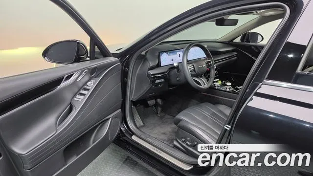 Genesis G80 Бензин 2.5 турбо AWD — Фото автомобиля 10