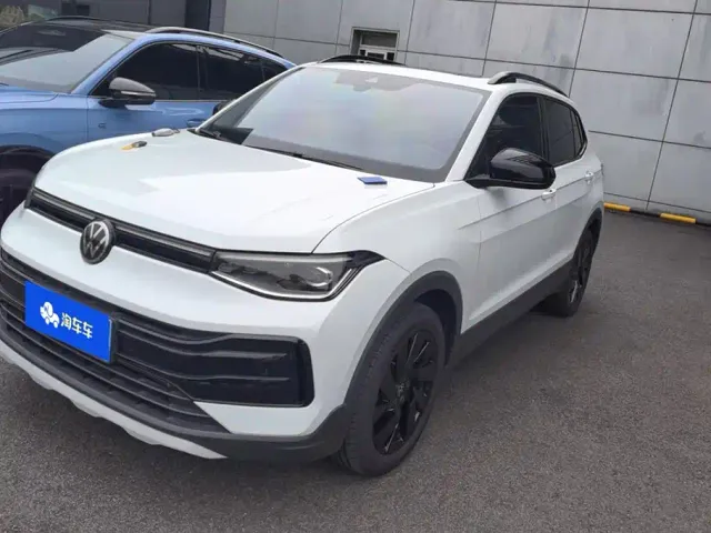 Фотография автомобиля — Volkswagen Tharu