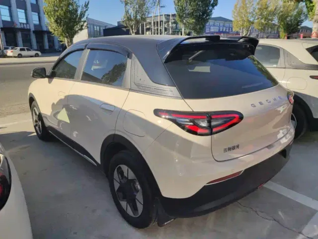 Geely Starry Wish — Фото автомобиля 4
