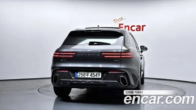 Genesis GV70 2.5T Бензин AWD — Фото автомобиля 4