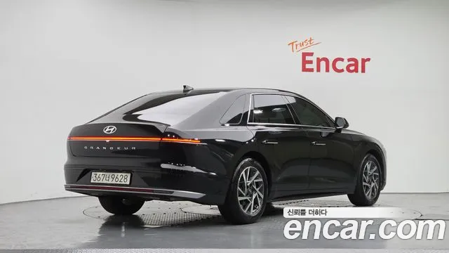 Hyundai Grandeur GN7 — Фото автомобиля 2