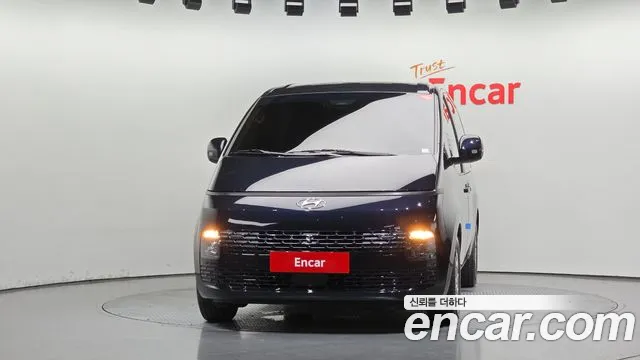 Hyundai Staria Staria L3.5 Карго 5 мест — Фото автомобиля 3