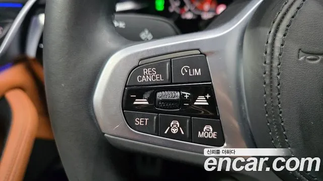 BMW 5-Series — Фото автомобиля 25