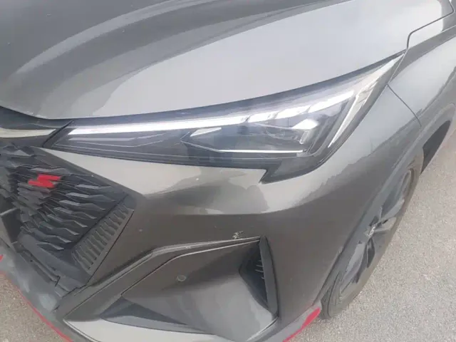 Changan X5 Plus — Фото автомобиля 23