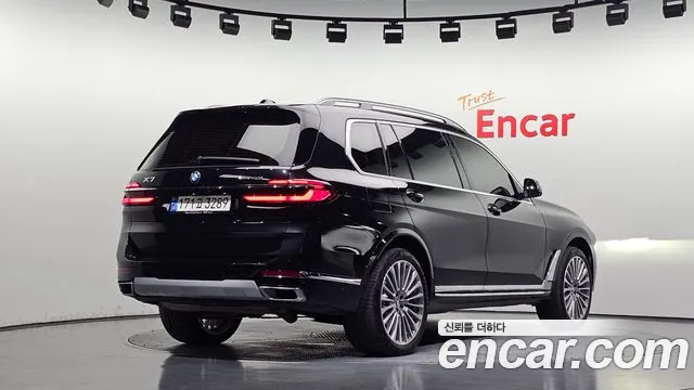 BMW X7 G07 — Фото автомобиля 2