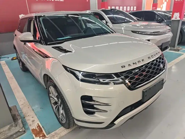 Land Rover Range Rover Evoque — Фото автомобиля 3