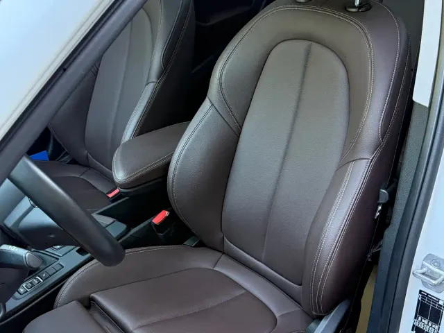 BMW X1 — Фото автомобиля 15