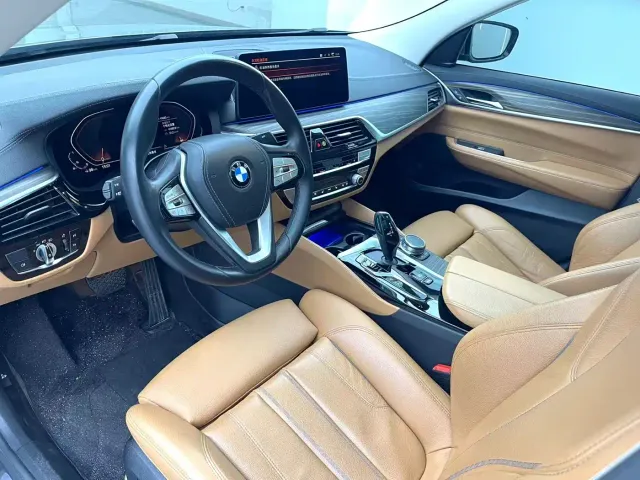 BMW 6 Series Gran Turismo — Фото автомобиля 5