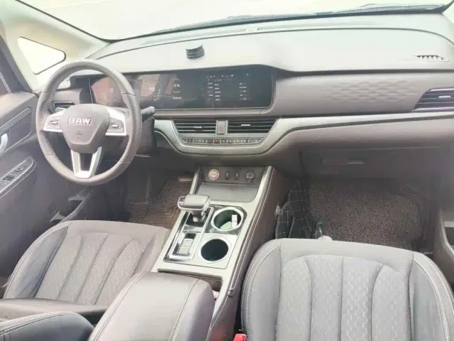 BAW Ruisheng Ace M7 — Фото автомобиля 12