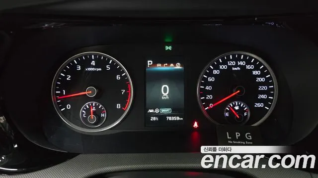 Kia K5 K5 3 поколение 2.0 LPI(Для проката) — Фото автомобиля 8