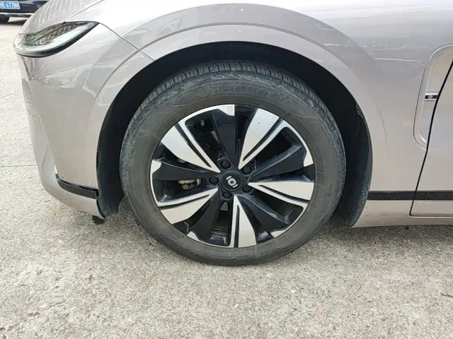 Changan Qiyuan A07 — Фото автомобиля 22