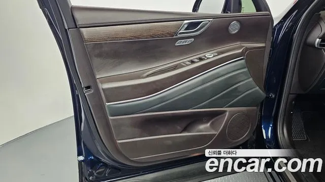 Genesis GV80 2.5T Бензин AWD — Фото автомобиля 19