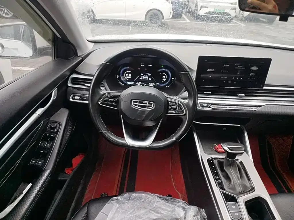 Geely Emgrand 2022 4th Generation 1.5L CVT Premium — Фото автомобиля 14