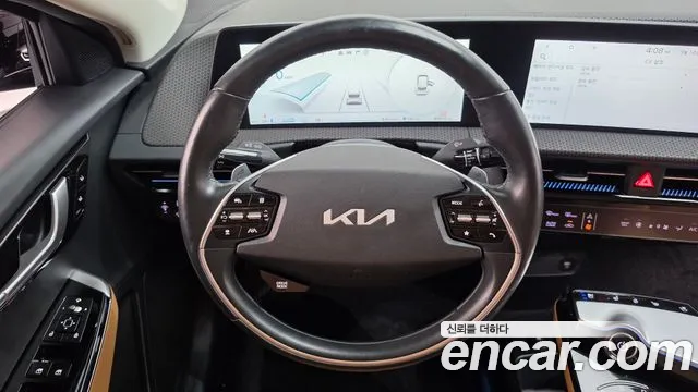 Kia EV6 — Фото автомобиля 14